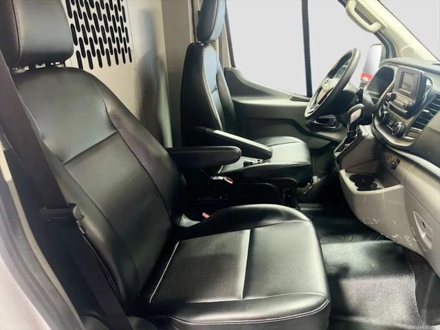 2023 Ford Transit Cargo Van Medium Roof w/RWB