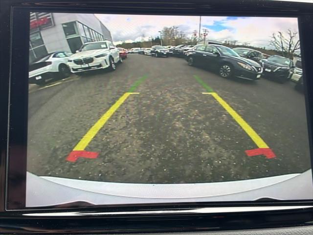 Used 2023 Chrysler Pacifica For Sale in Bellingham, WA