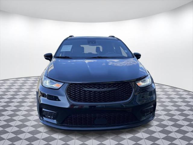 Used 2025 Chrysler Pacifica For Sale in Bellingham, WA