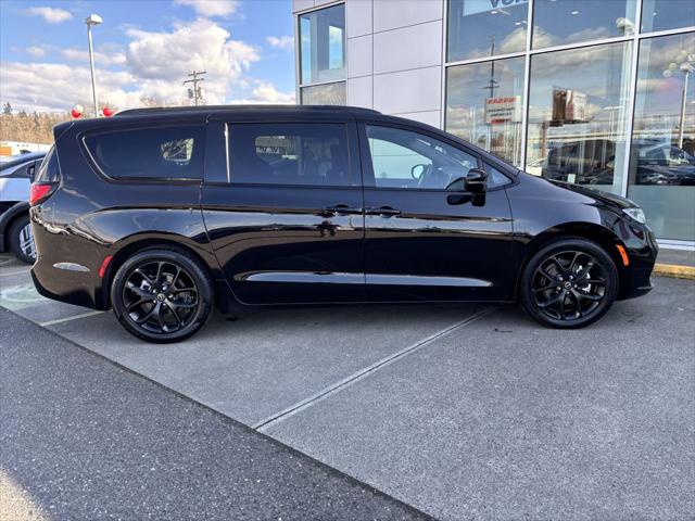 Used 2025 Chrysler Pacifica For Sale in Bellingham, WA