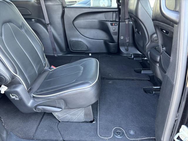 Used 2025 Chrysler Pacifica For Sale in Bellingham, WA