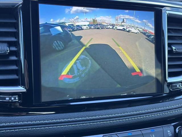 Used 2025 Chrysler Pacifica For Sale in Bellingham, WA