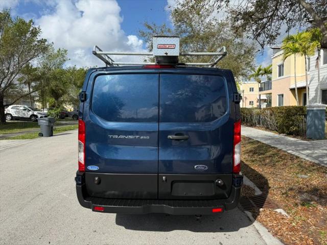 2019 Ford Transit w/Sliding Side Door w/LWB