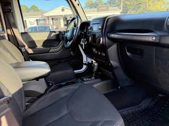 2018 Jeep Wrangler JK Unlimited Golden Eagle 4x4