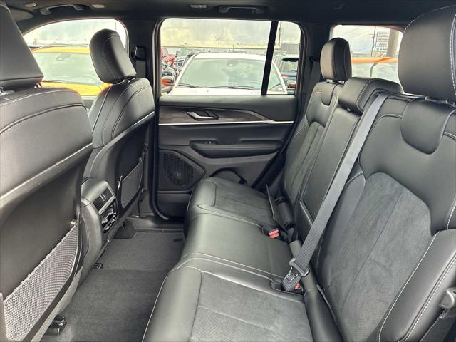 2026 Jeep Grand Cherokee Altitude 4x4