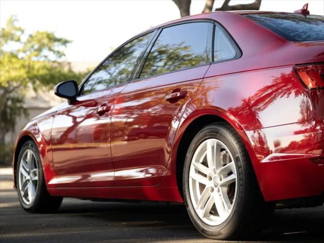 2017 Audi A4 2.0T ultra Premium