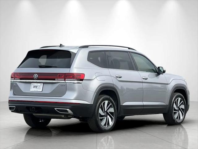 2026 Volkswagen Atlas SE with Technology