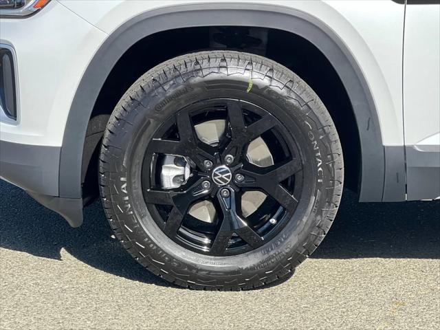 2026 Volkswagen Atlas Peak Edition
