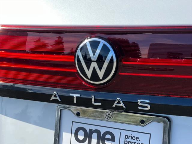 2026 Volkswagen Atlas Peak Edition