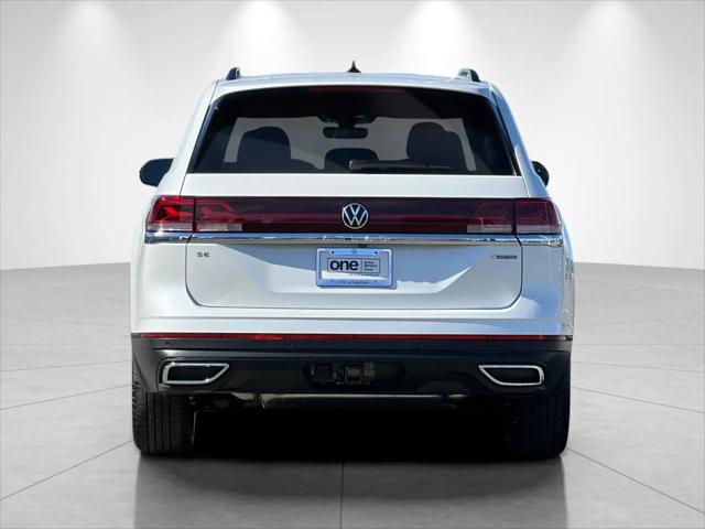 2026 Volkswagen Atlas SE with Technology