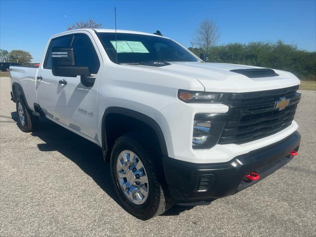 2024 Chevrolet Silverado 3500HD 4WD Crew Cab Long Bed Work Truck