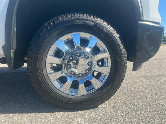 2024 Chevrolet Silverado 3500HD 4WD Crew Cab Long Bed Work Truck