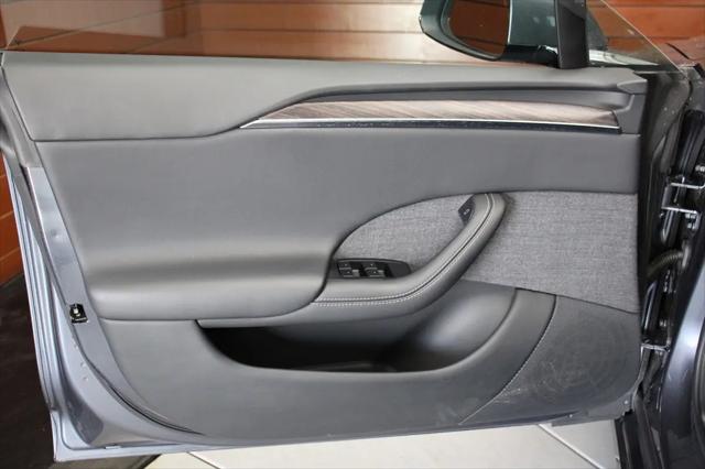 2023 Tesla Model S Standard Range