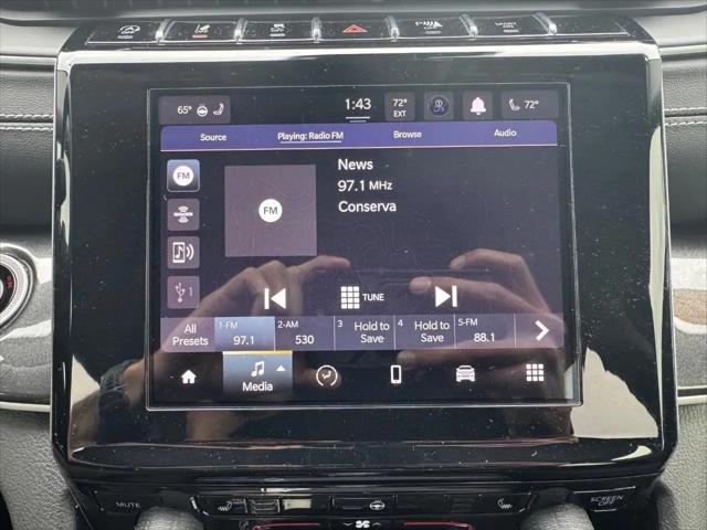 2022 Jeep Grand Cherokee L Laredo 4x4