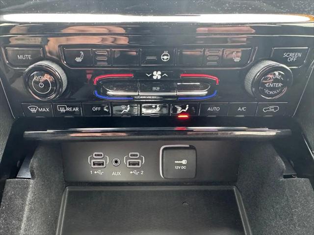 2022 Jeep Grand Cherokee L Laredo 4x4