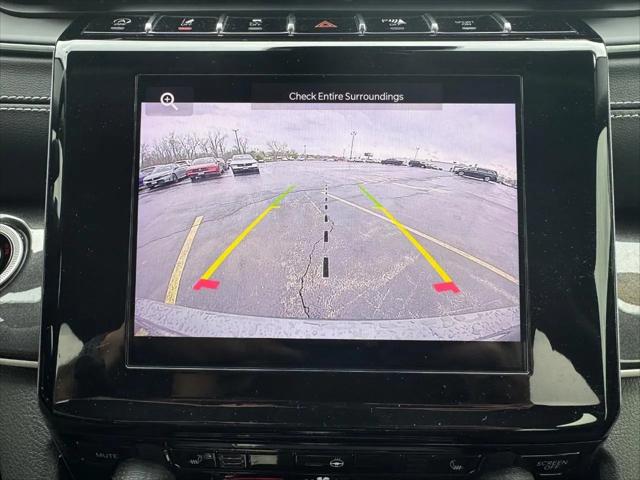2022 Jeep Grand Cherokee L Laredo 4x4