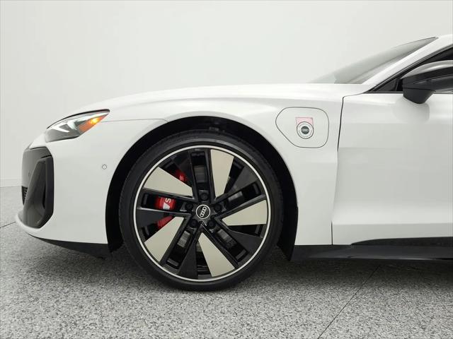 2026 Audi e-tron GT Premium Plus quattro