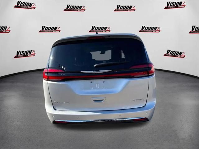 2024 Chrysler Pacifica Limited