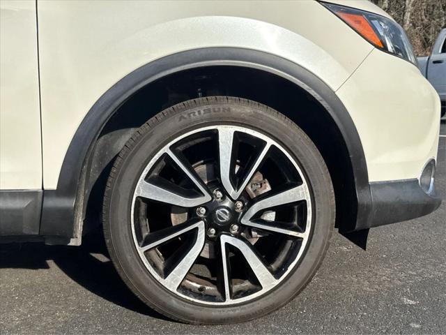 2017 Nissan Rogue Sport SL