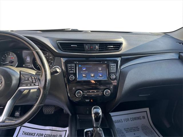 2017 Nissan Rogue Sport SL