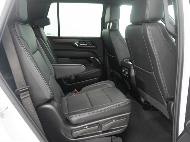 2025 GMC Yukon 4WD Denali