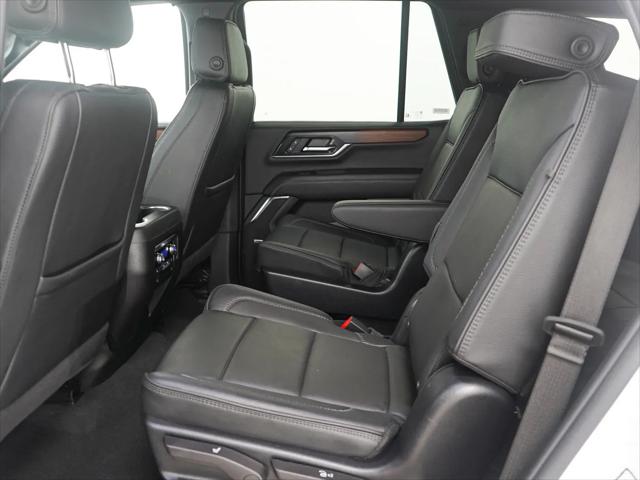 2025 GMC Yukon 4WD Denali
