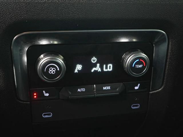 2025 GMC Yukon 4WD Denali