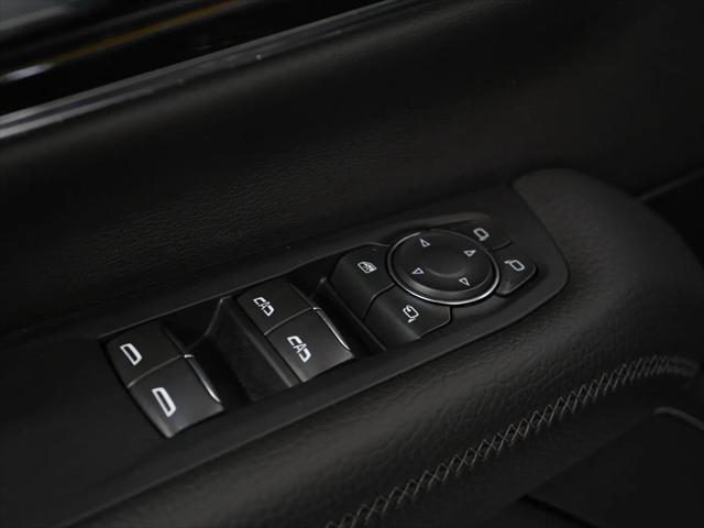 2025 GMC Yukon 4WD Denali