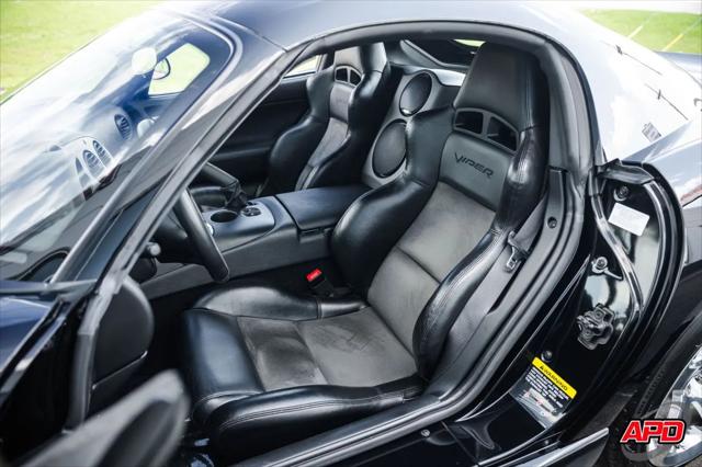 2006 Dodge Viper SRT10
