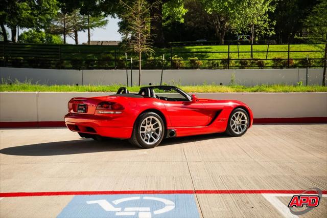 2003 Dodge Viper SRT10