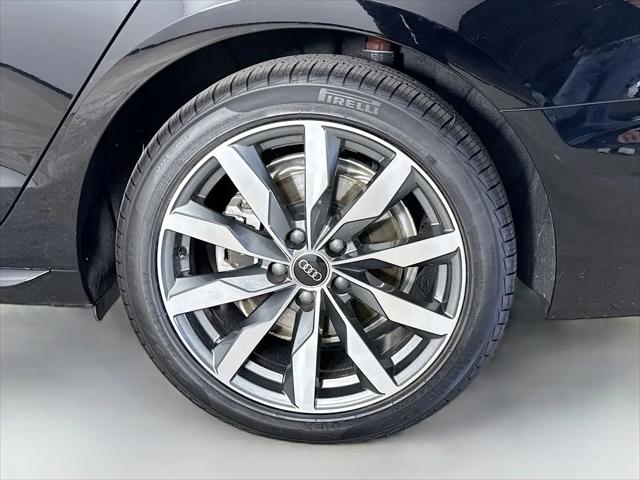 2023 Audi A4 Premium 40 TFSI quattro S tronic