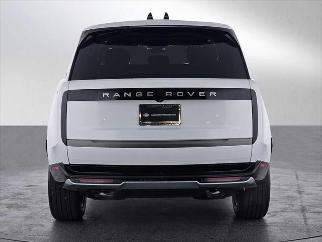 2026 Land Rover Range Rover P530 SE