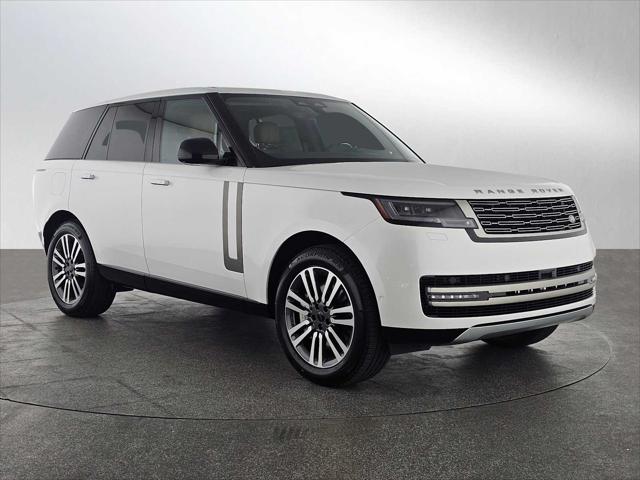 2026 Land Rover Range Rover P530 SE