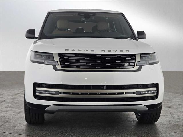 2026 Land Rover Range Rover P530 SE
