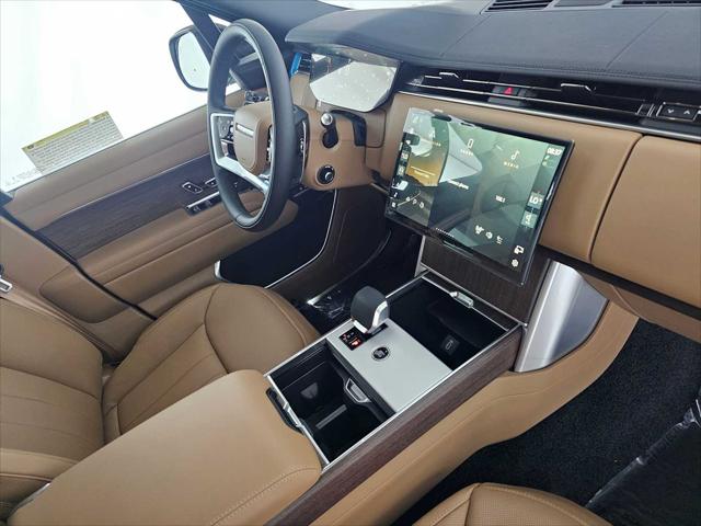 2026 Land Rover Range Rover P530 SE
