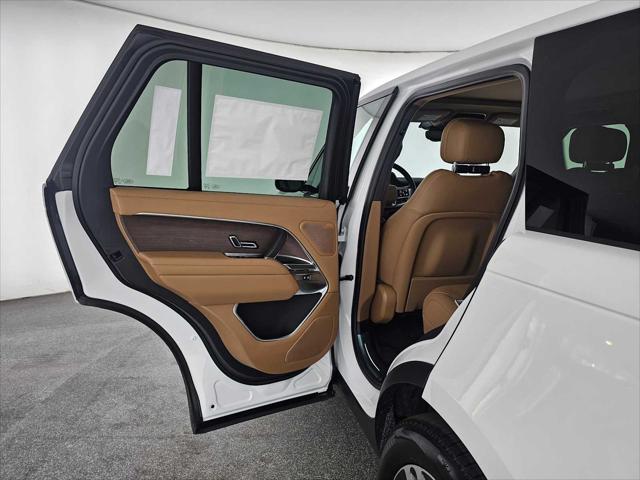 2026 Land Rover Range Rover P530 SE