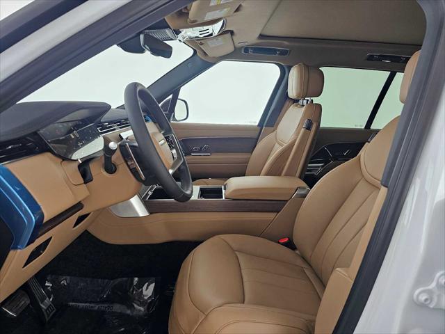 2026 Land Rover Range Rover P530 SE