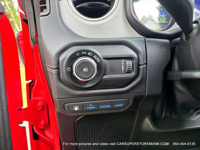 2025 Jeep Wrangler 4xe Sahara 4xe