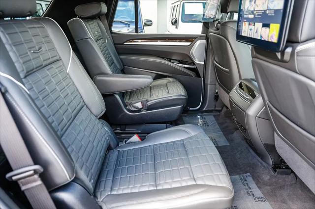 2025 Cadillac Escalade Sport Platinum