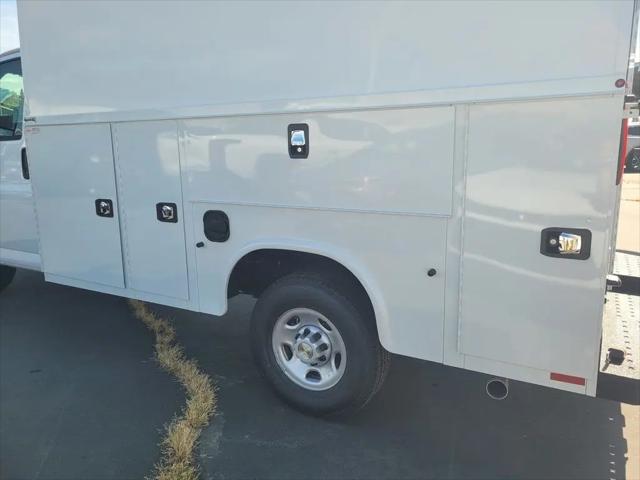 2026 Chevrolet Express Cutaway Work Van