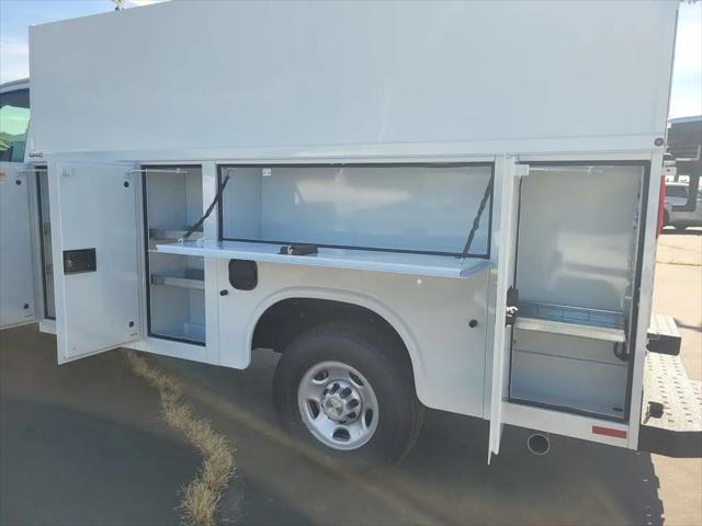 2026 Chevrolet Express Cutaway Work Van