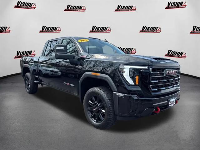 2025 GMC Sierra 2500HD Crew Cab, Standard Bed, AT4, 4WD