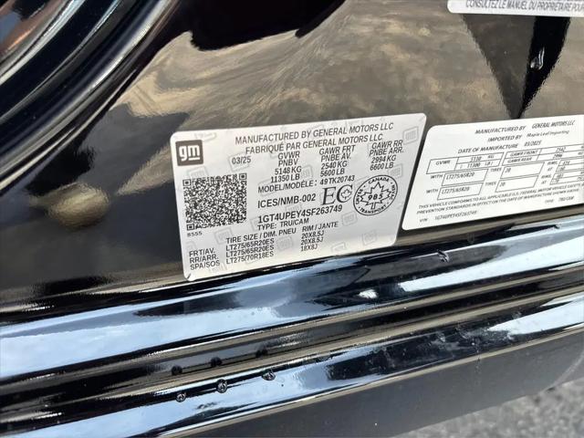 2025 GMC Sierra 2500HD Crew Cab, Standard Bed, AT4, 4WD