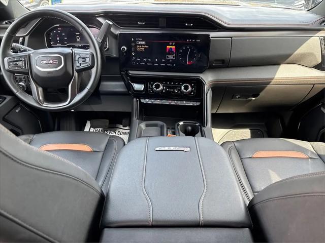 2025 GMC Sierra 2500HD Crew Cab, Standard Bed, AT4, 4WD