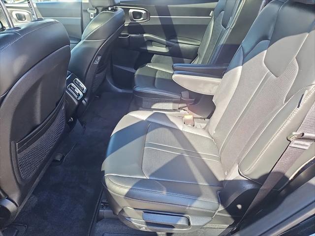 2025 Kia Sorento EX
