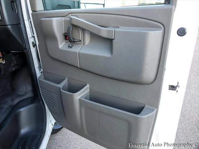 2021 Chevrolet Express Cutaway 4500 Van
