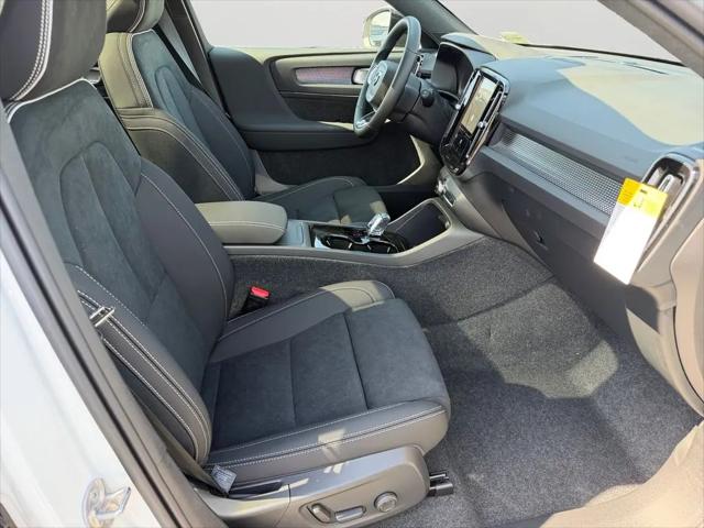 2026 Volvo EX40 Black Edition Ultra, Twin Motor, Fully electric