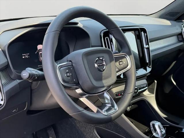 2026 Volvo EX40 Black Edition Ultra, Twin Motor, Fully electric