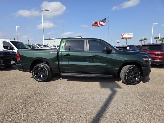 2026 Ram 1500 Express Crew Cab 4x4 5'7" Box