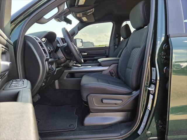 2026 Ram 1500 Express Crew Cab 4x4 5'7" Box